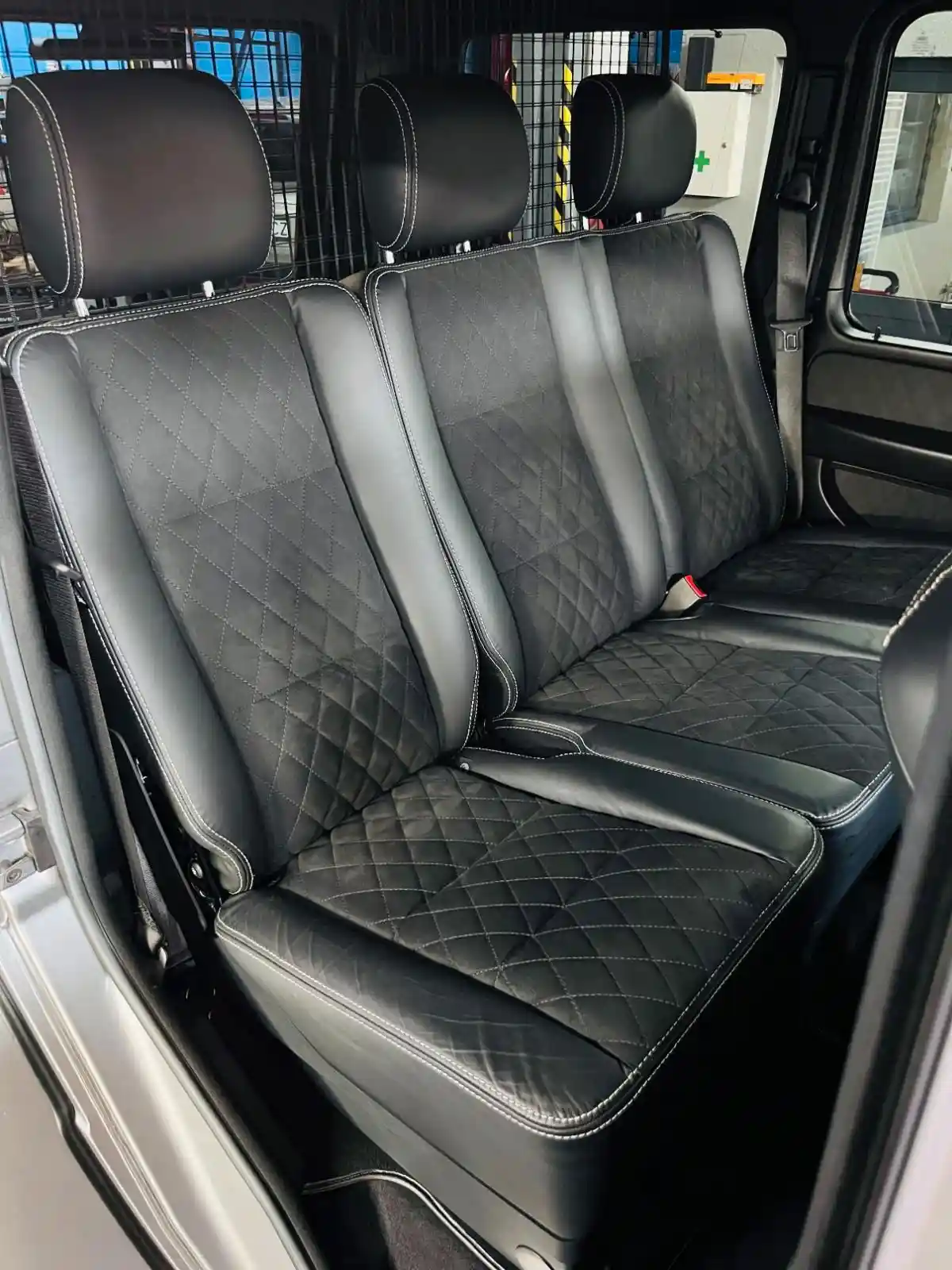 Mercedes-Benz G 500