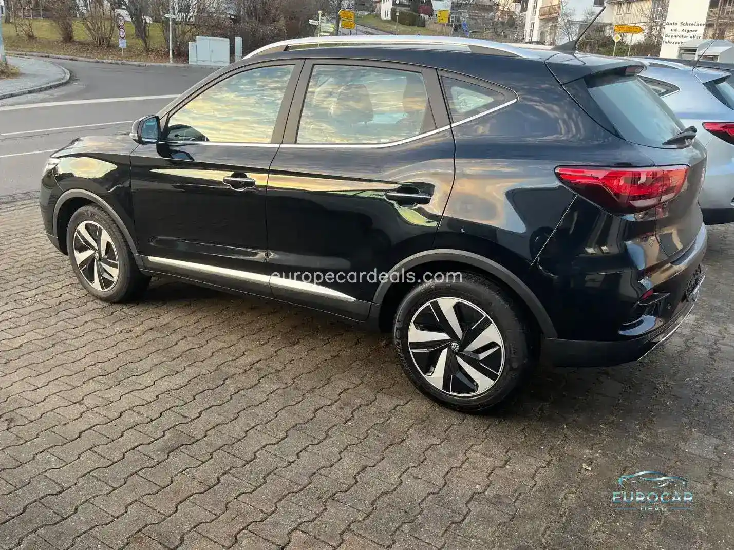 MG ZS