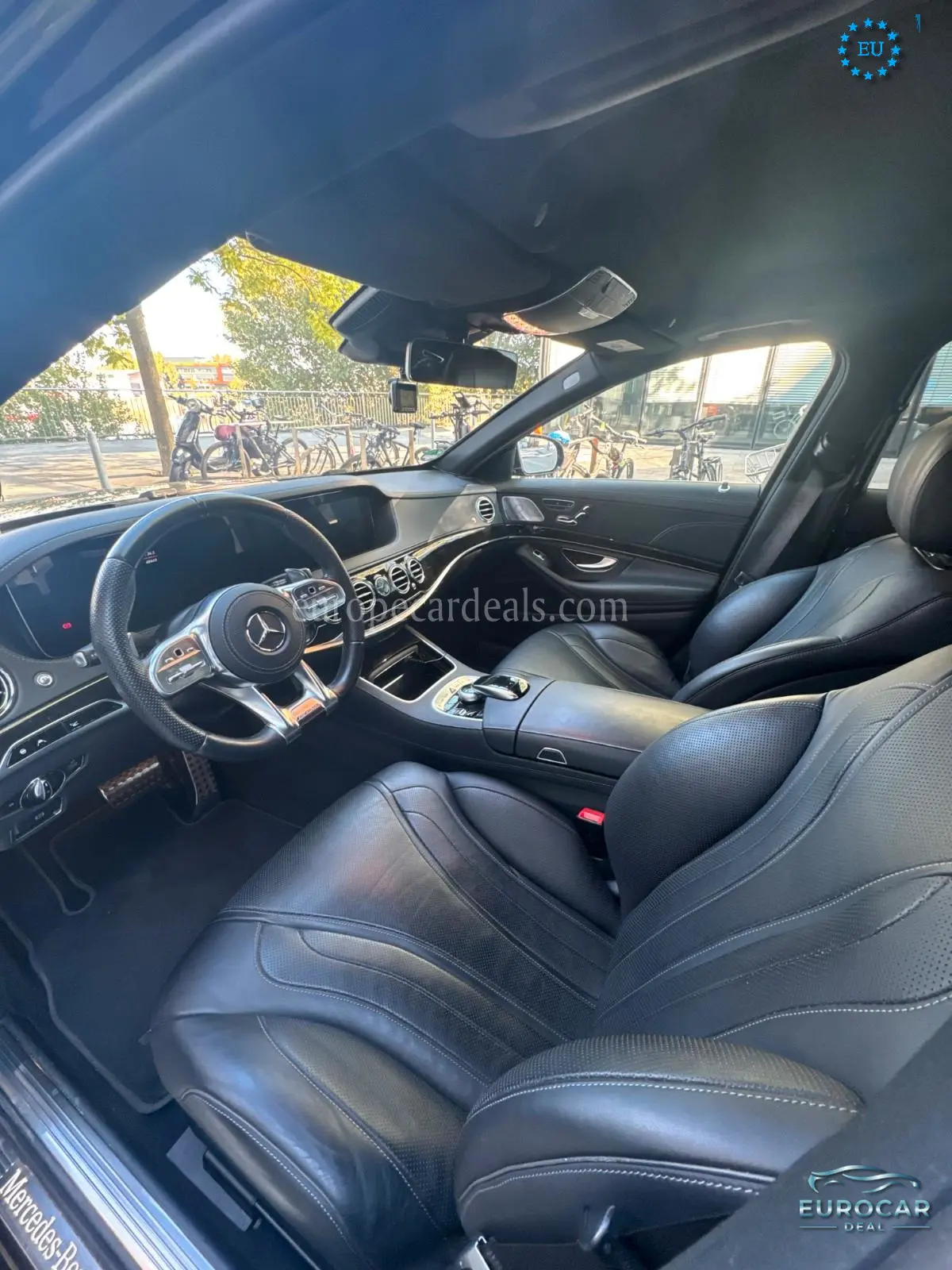Mercedes-Benz S 560