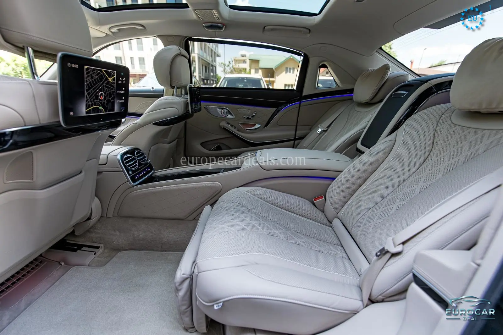 Mercedes-Benz S 560