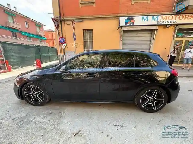 Mercedes-Benz A 220