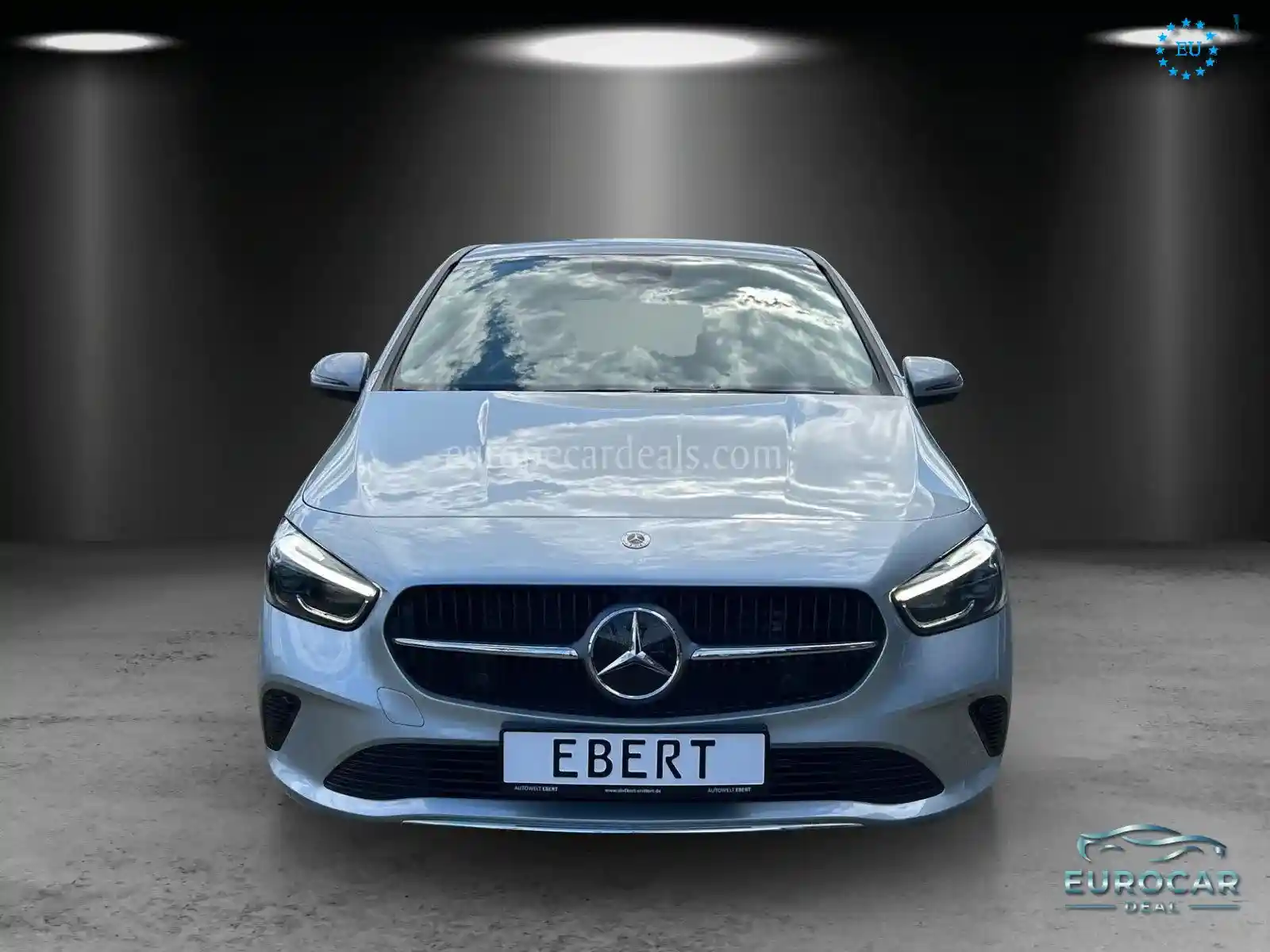 Mercedes-Benz B 220