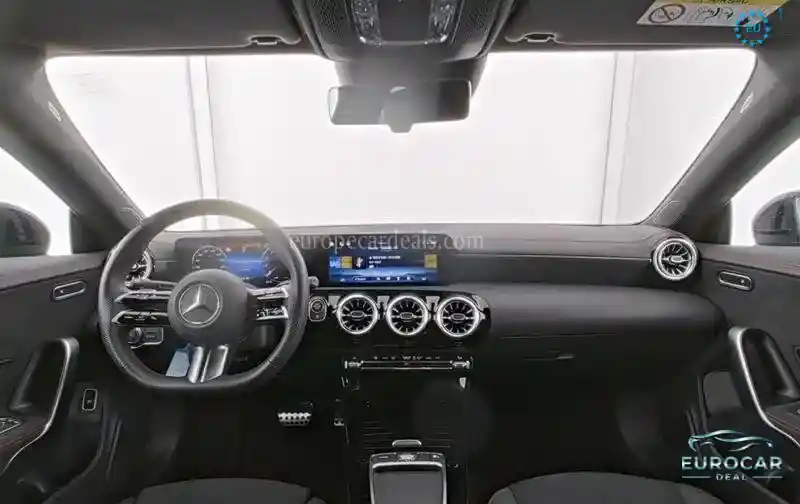 Mercedes-Benz CLA 220