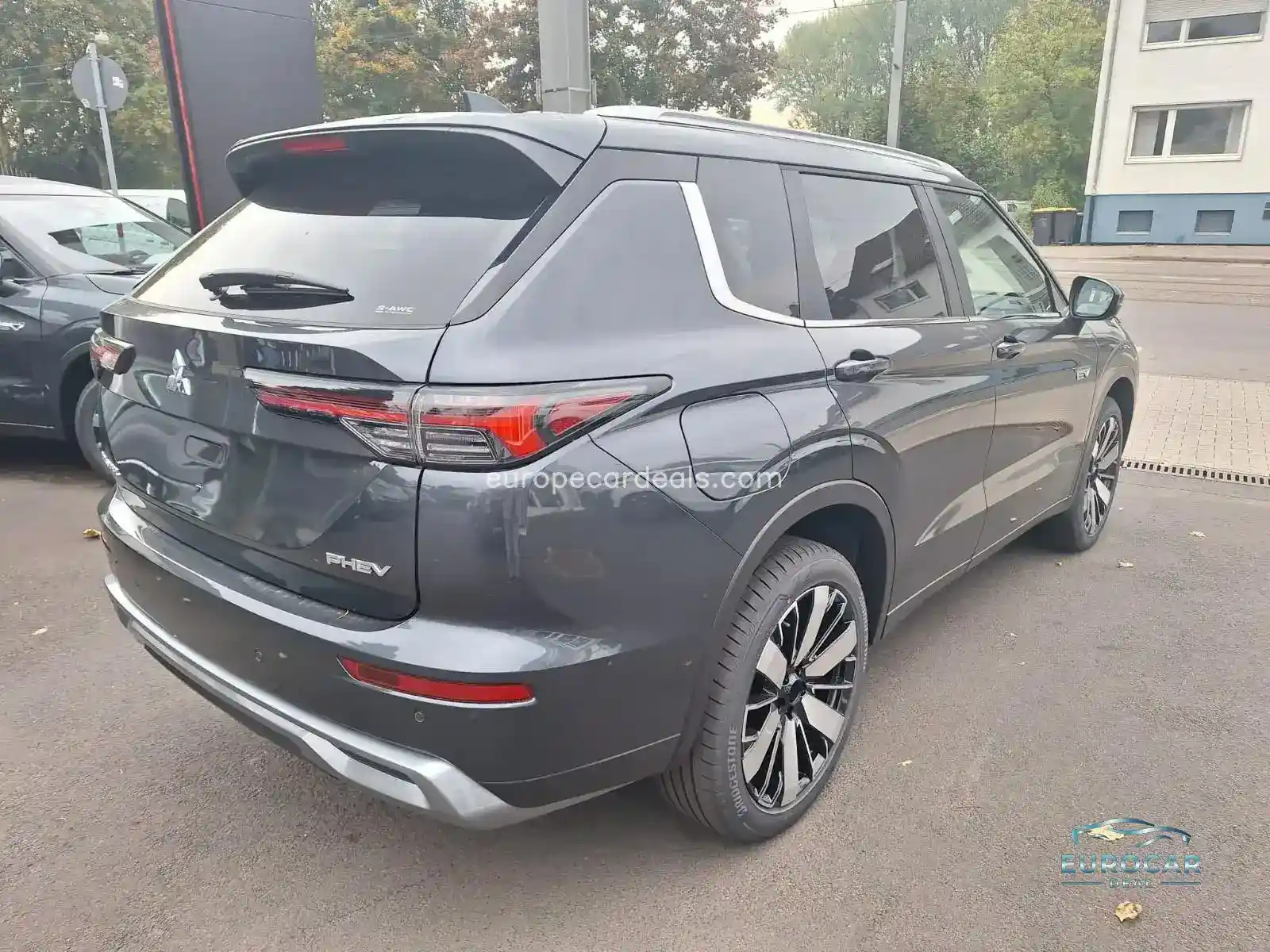 Mitsubishi Plug-in Hybrid Outlander
