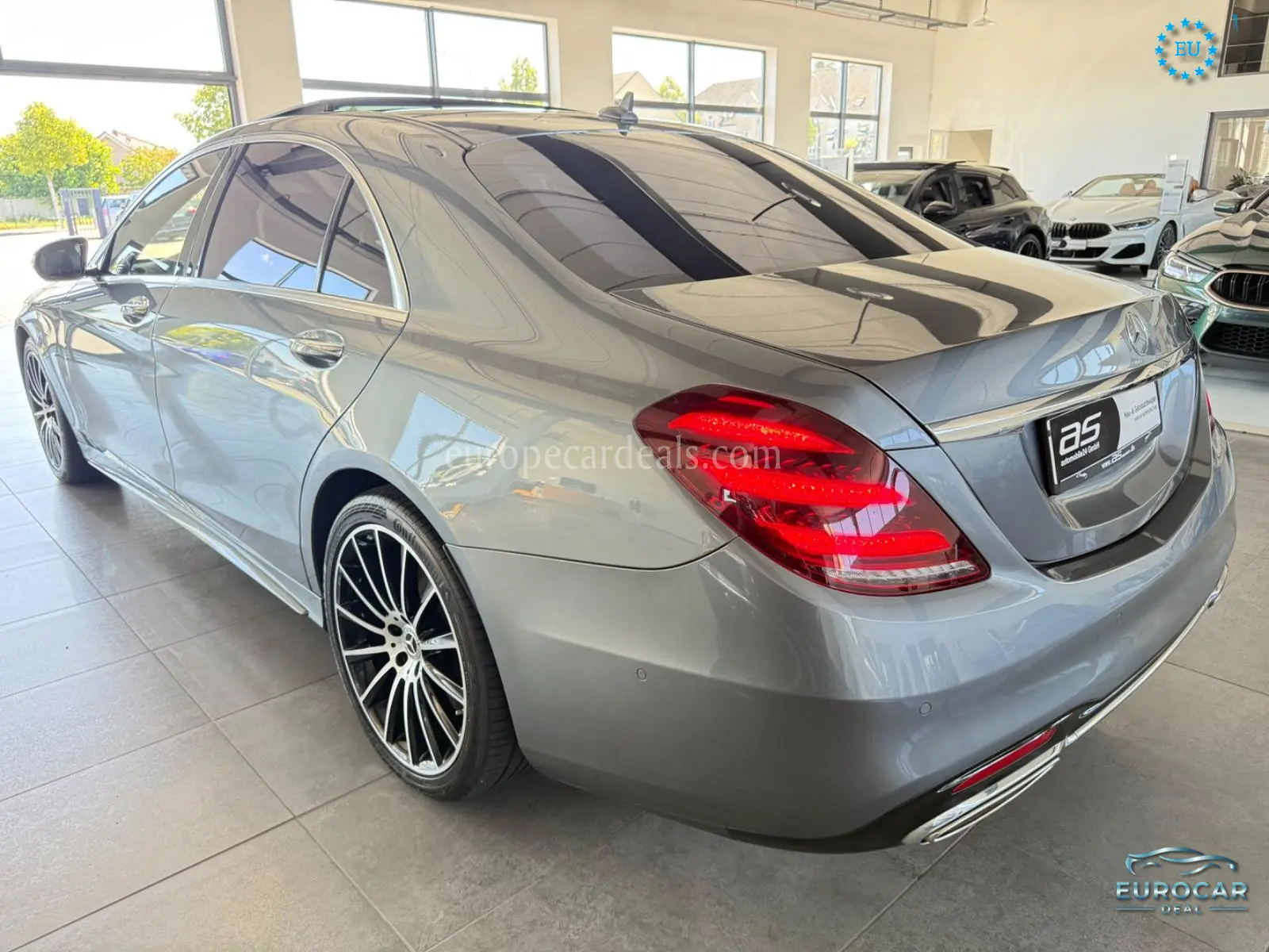 Mercedes-Benz S 560