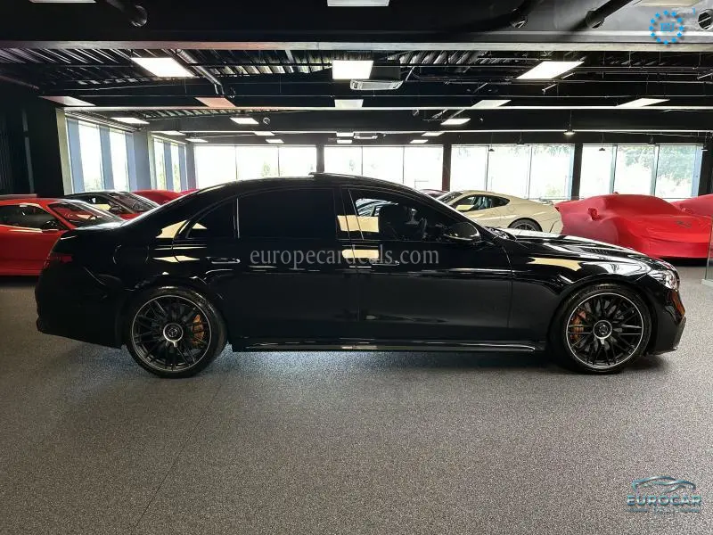 Mercedes-Benz S 63 AMG