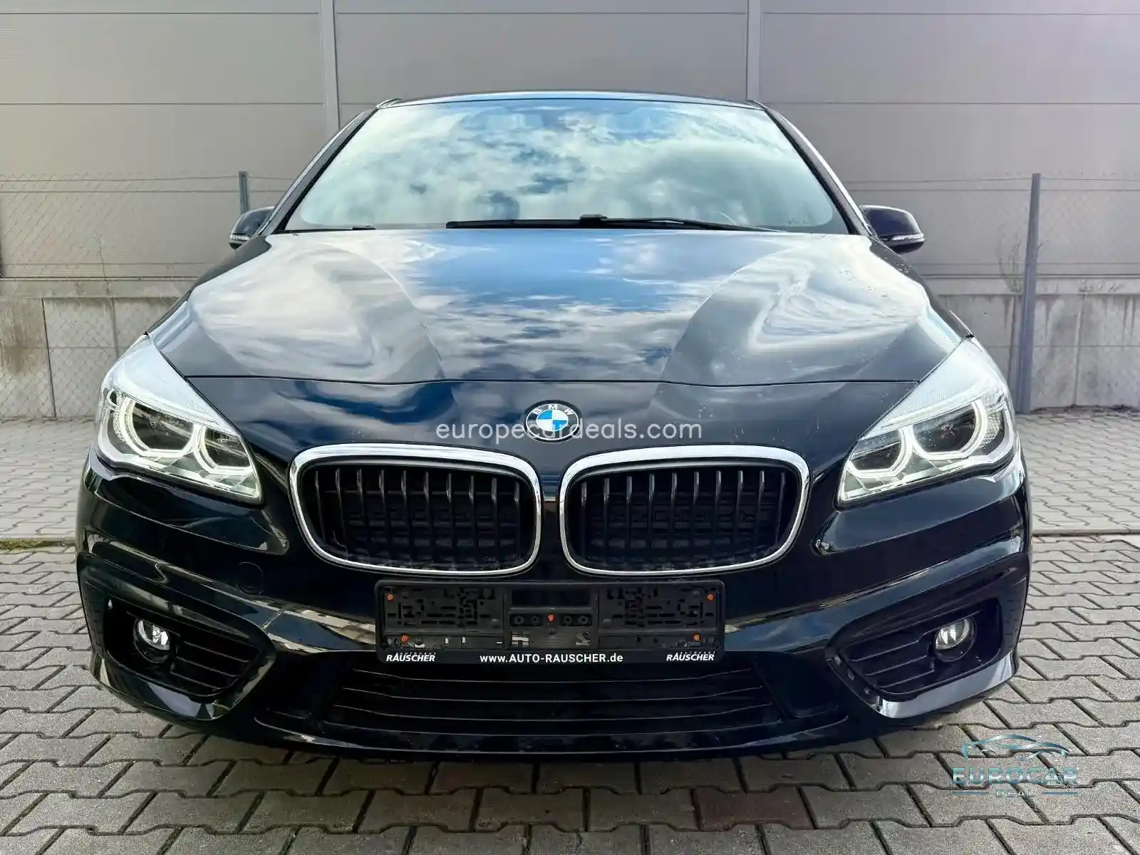BMW 218