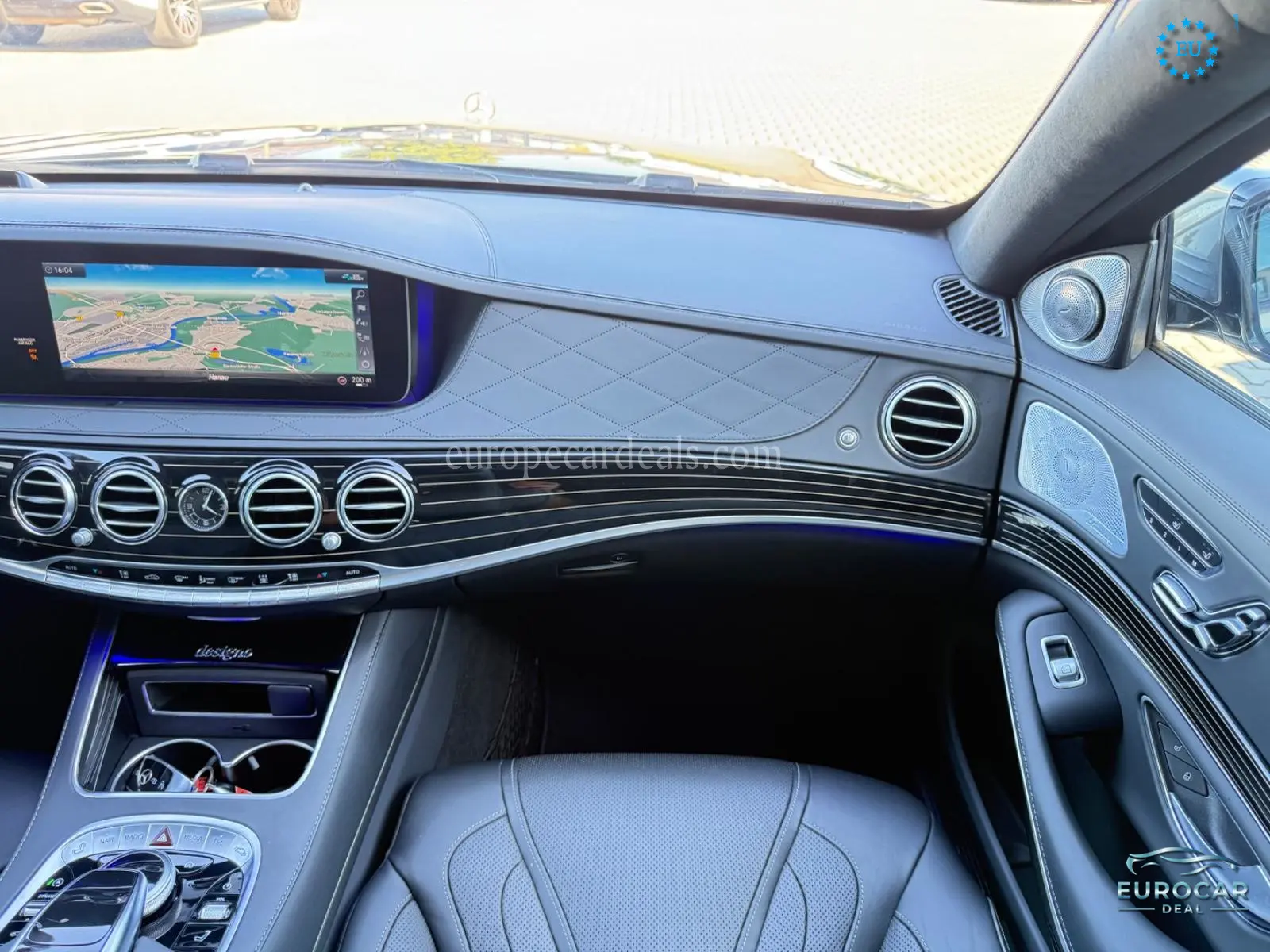 Mercedes-Benz S 560