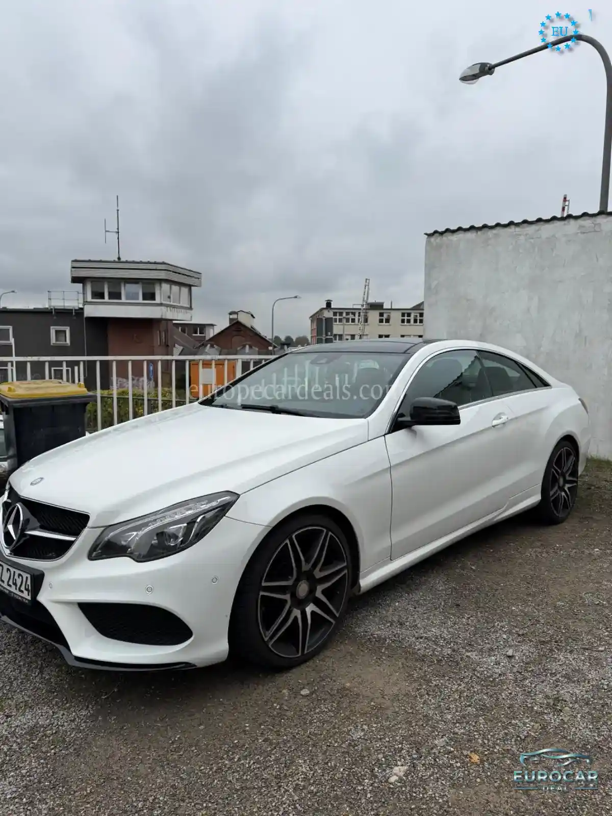 Mercedes-Benz E 200