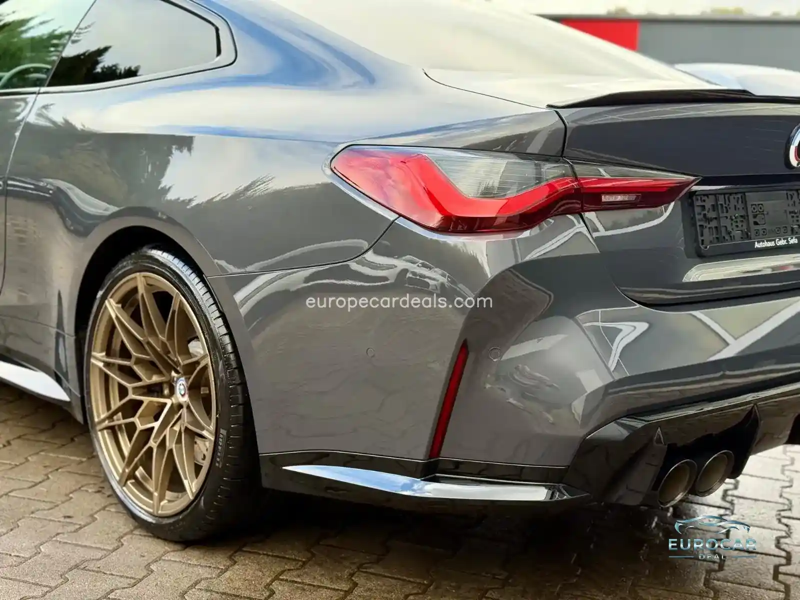BMW M4