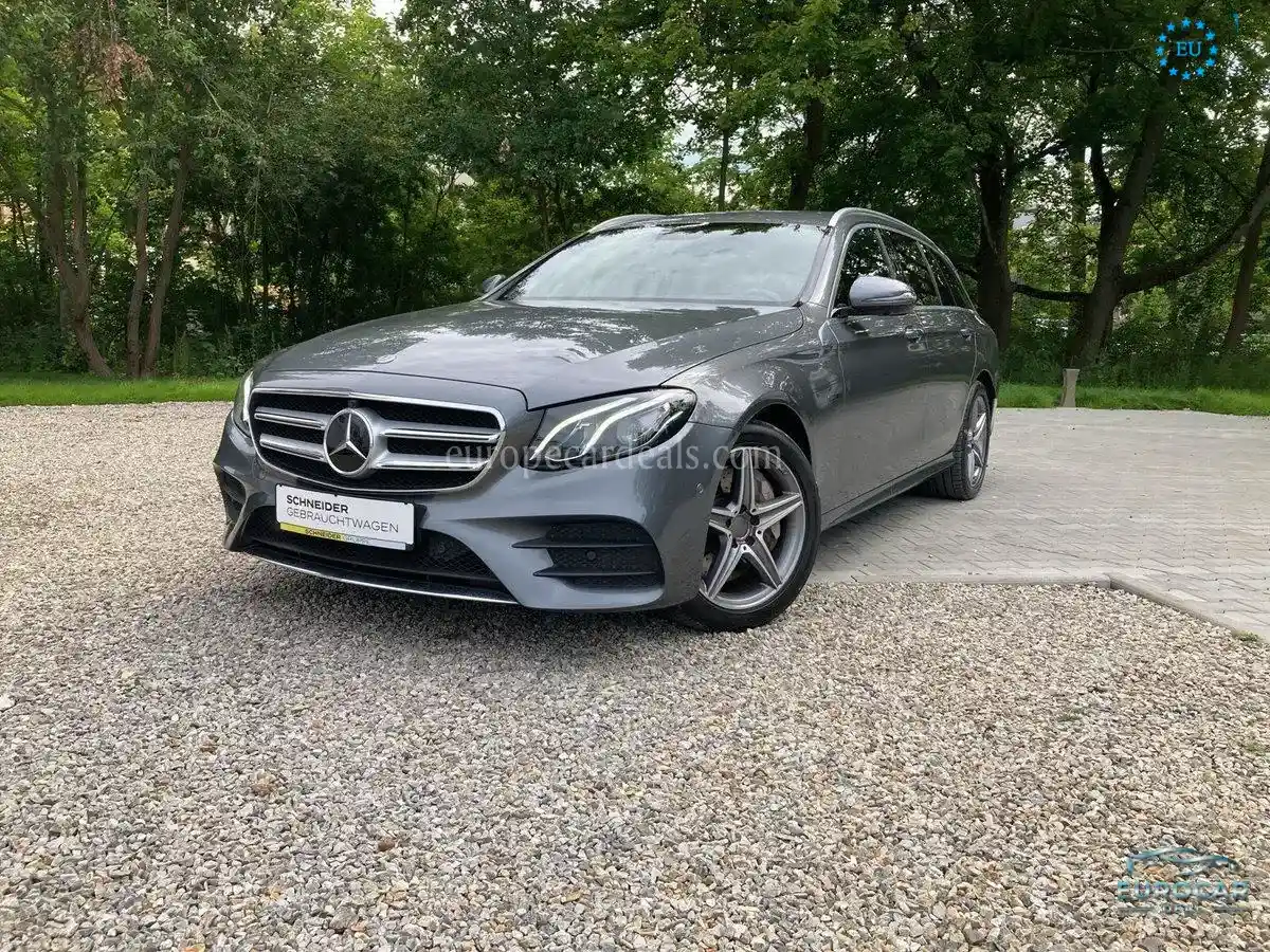 Mercedes-Benz E 300