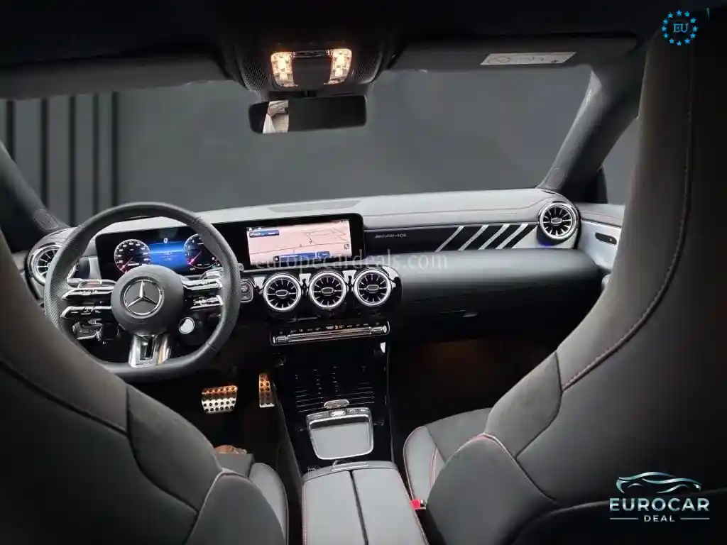 Mercedes-Benz CLA 35 AMG