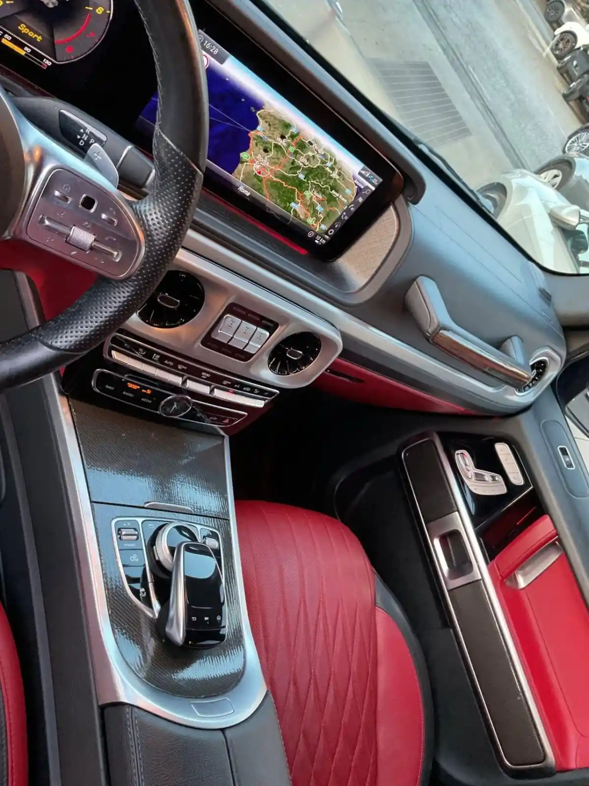 Mercedes-Benz G 500