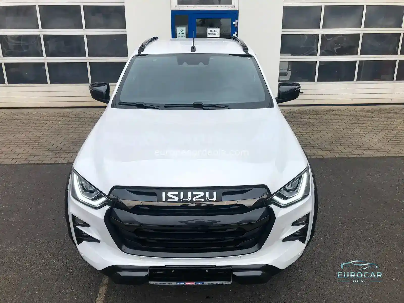 Double Cab V-Cross AT +Sonderfarbe+