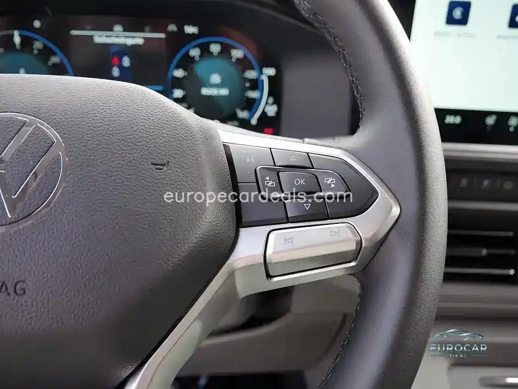 Volkswagen T7 Caravelle