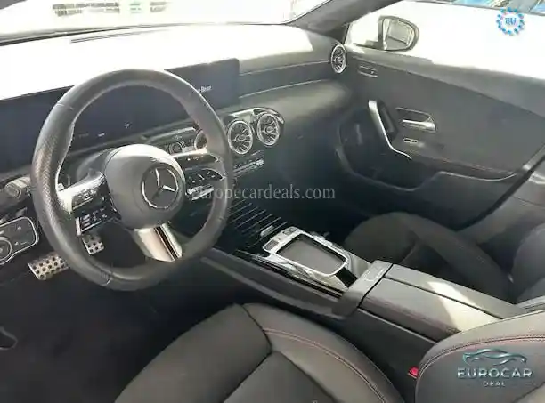 Mercedes-Benz A 220