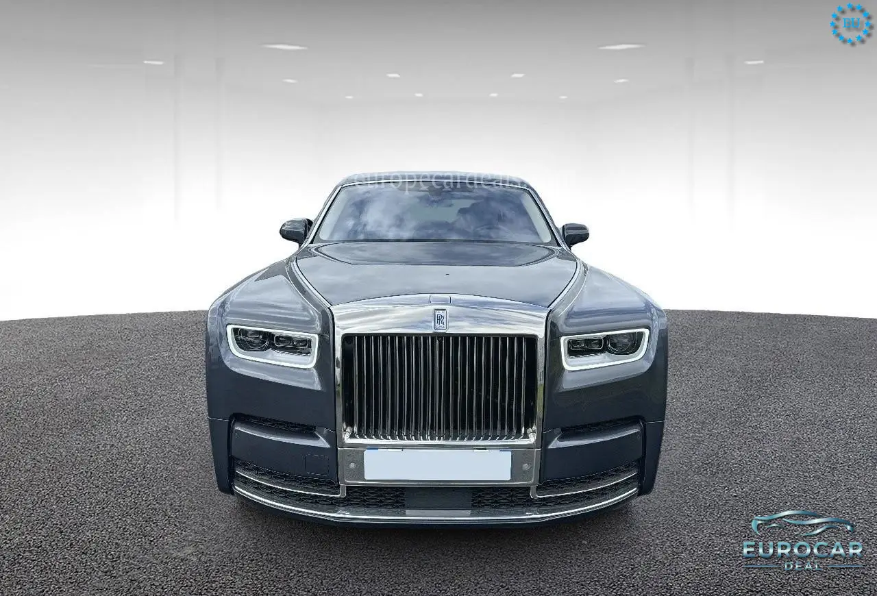 Rolls-Royce Phantom