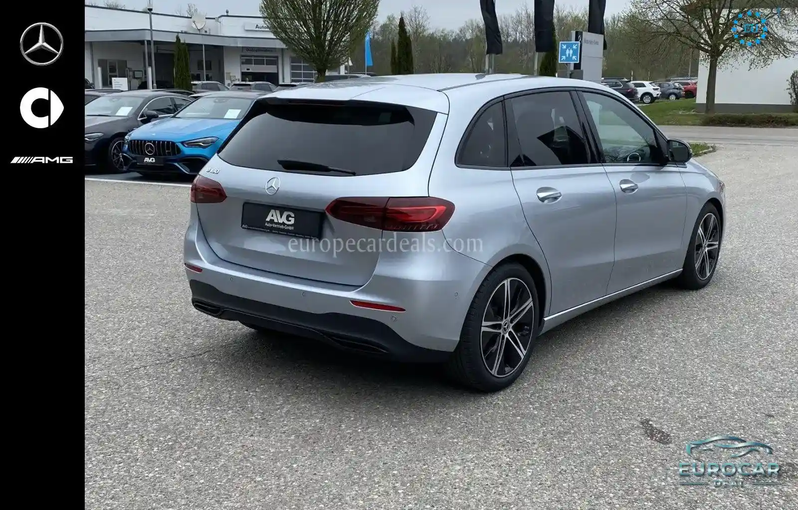 Mercedes-Benz B 180