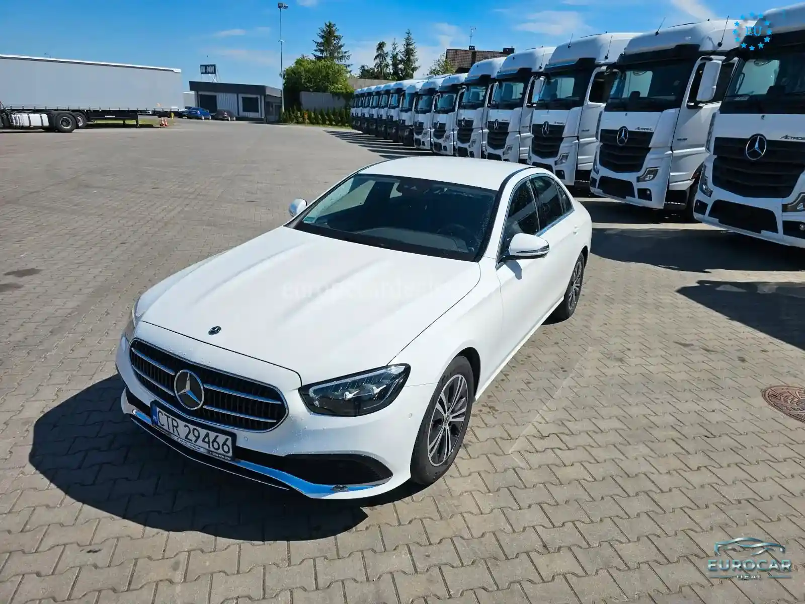 Mercedes-Benz E 220