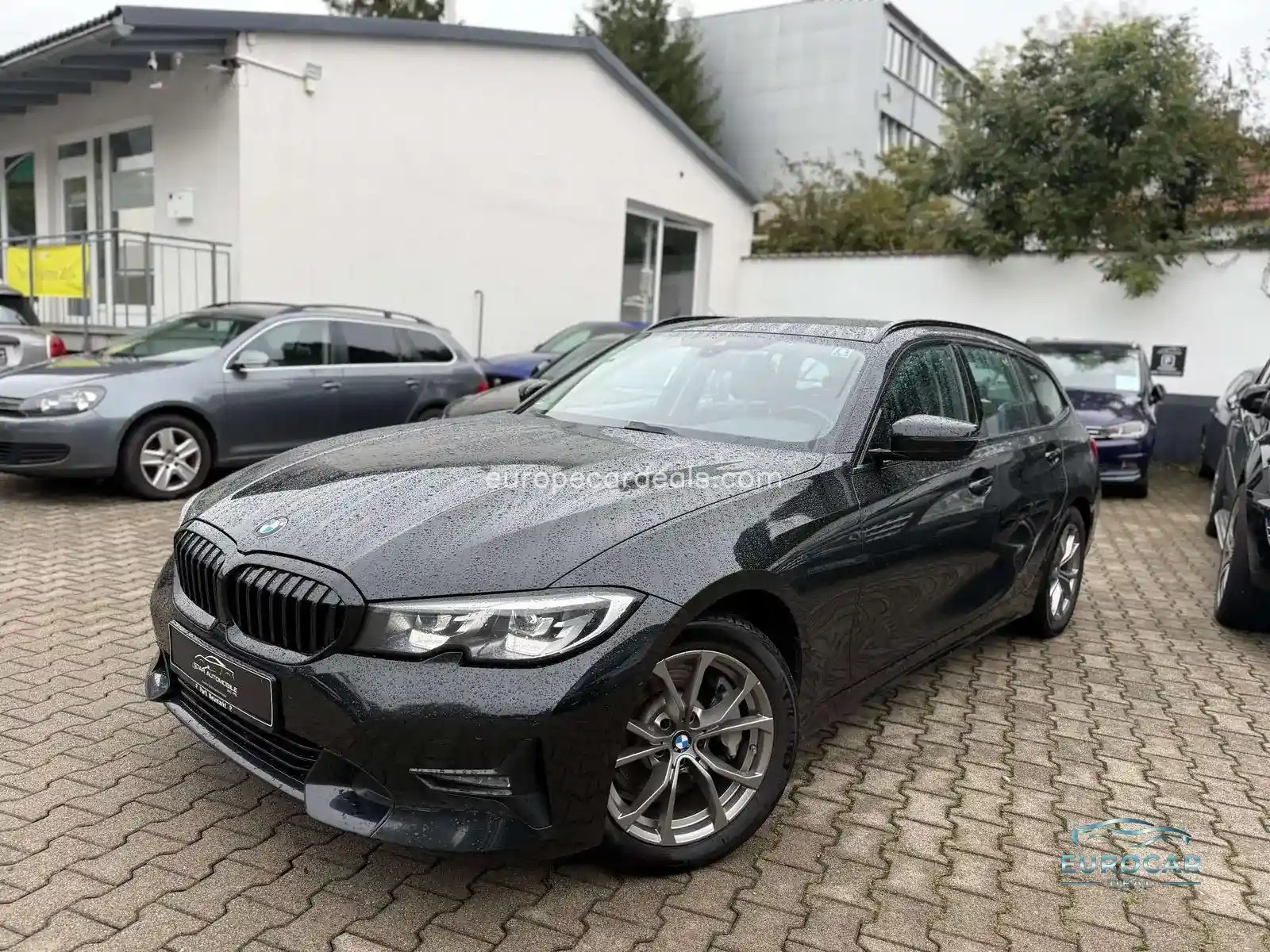 BMW 330