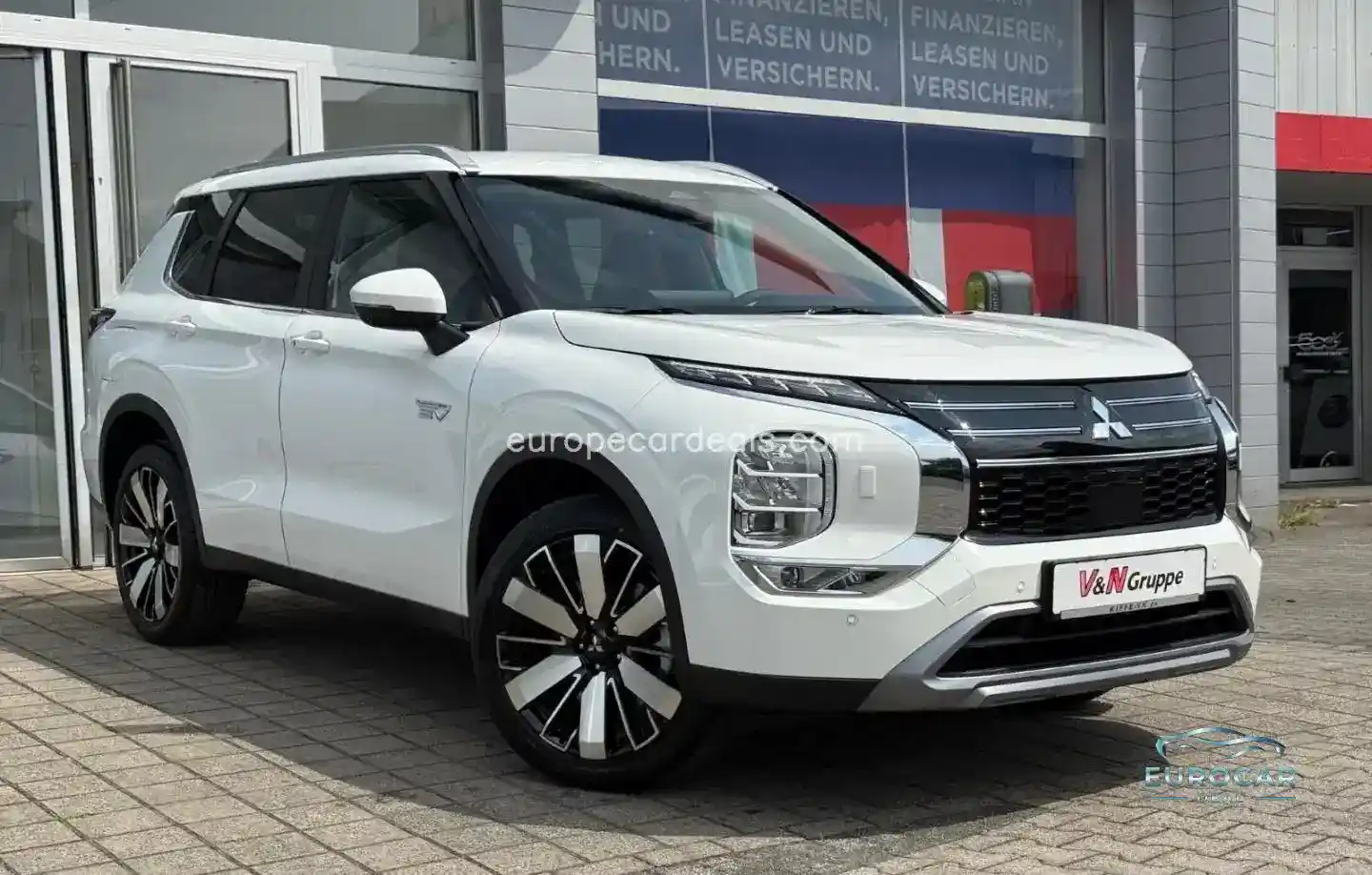 Mitsubishi Plug-in Hybrid Outlander