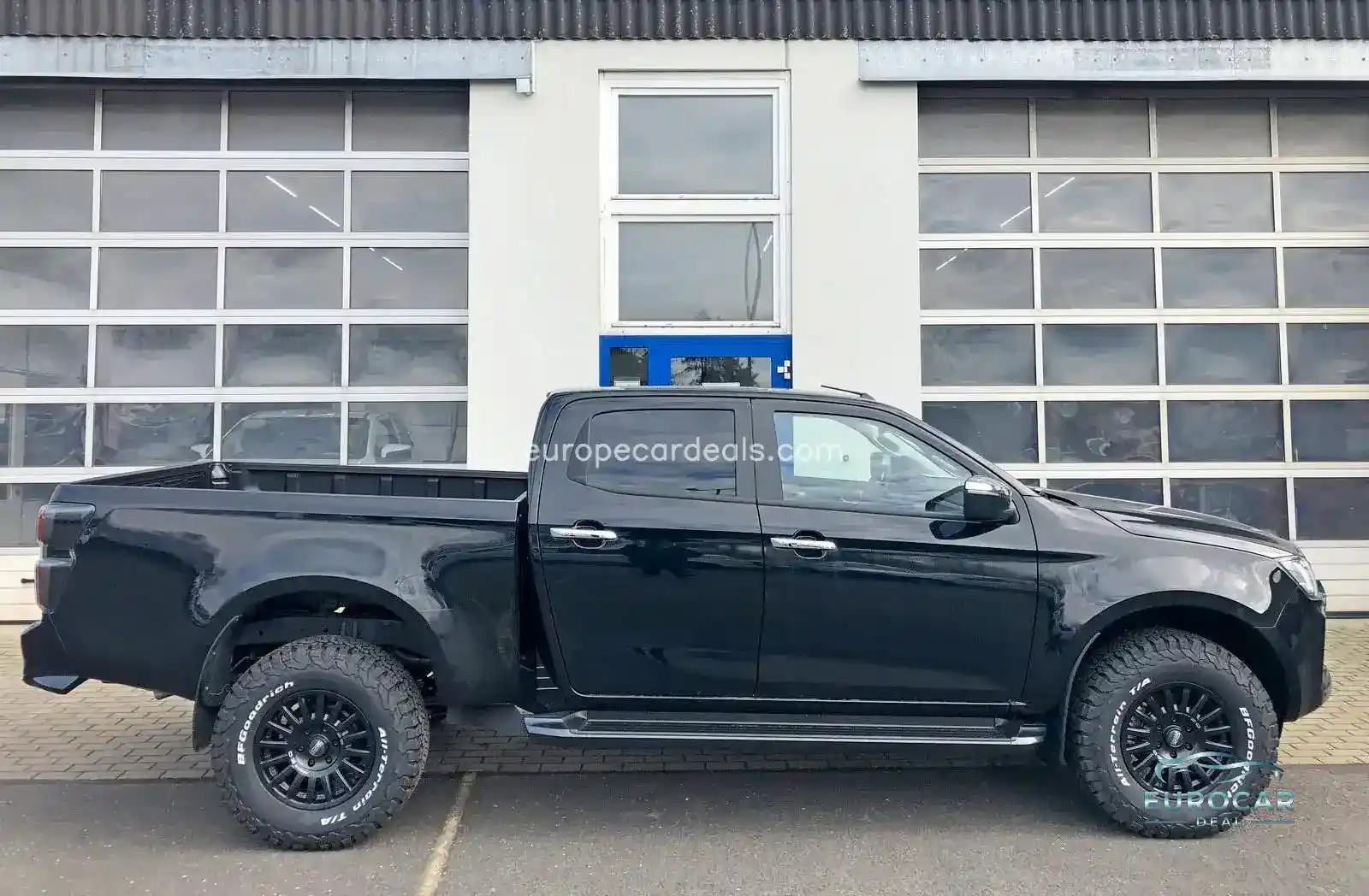 BIG-MAX L1 Double Cab 1,8m Ladeflä. Wohnkabinen