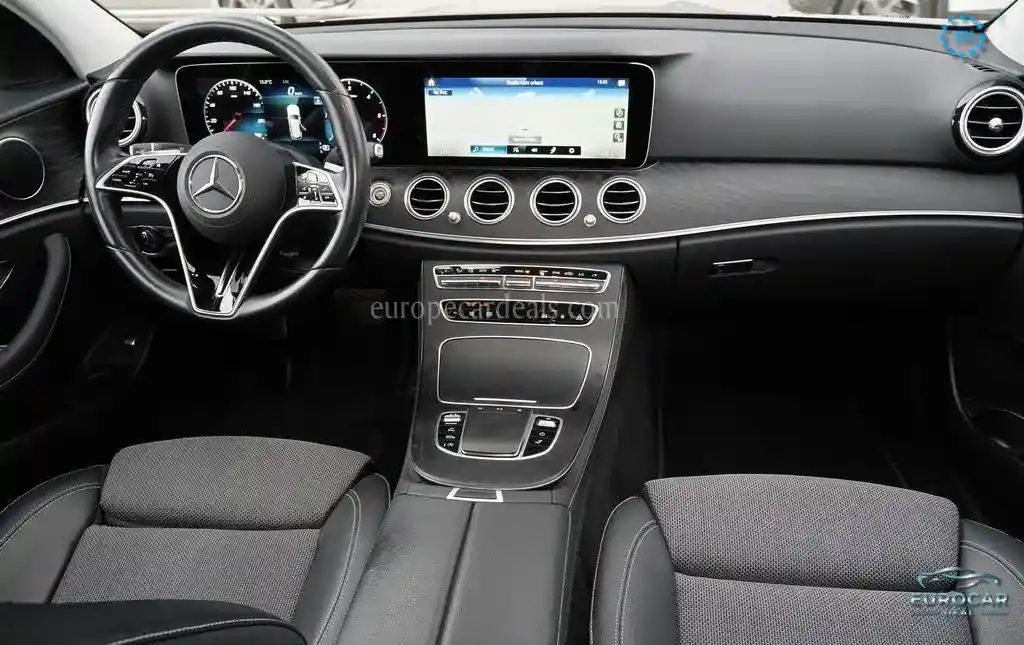 Mercedes-Benz E 220