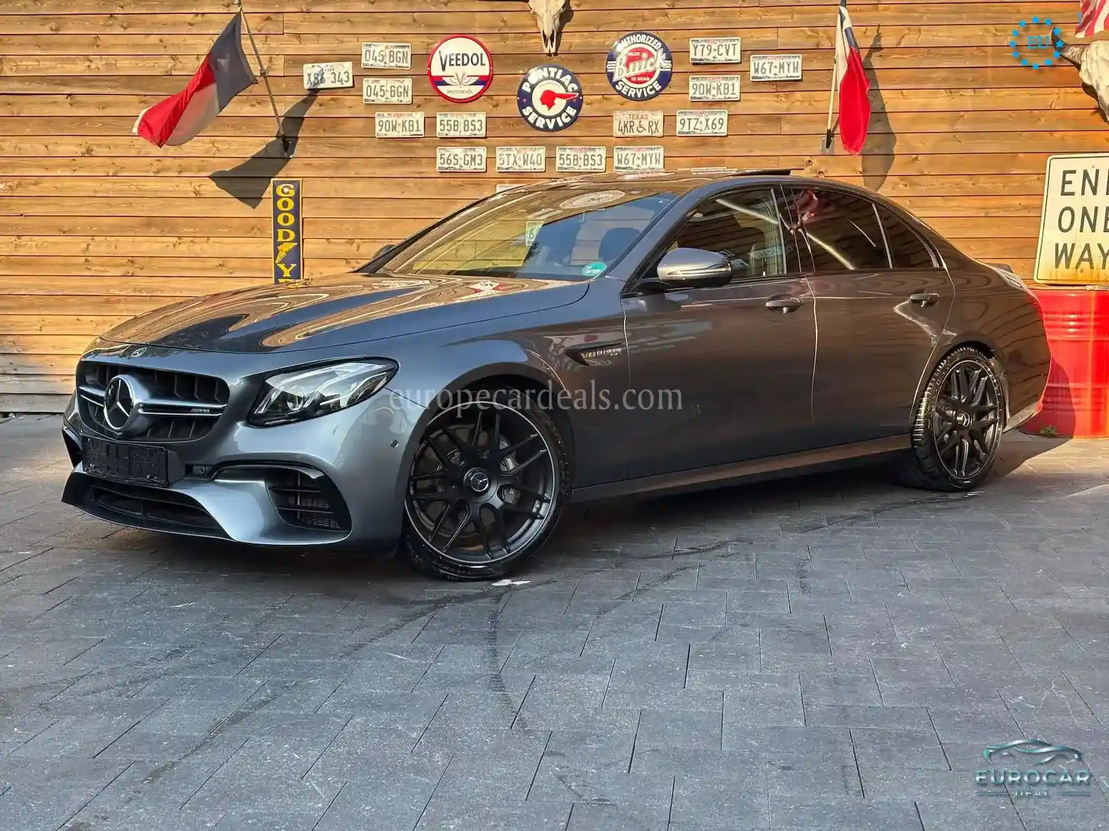 Mercedes-Benz E 63 AMG