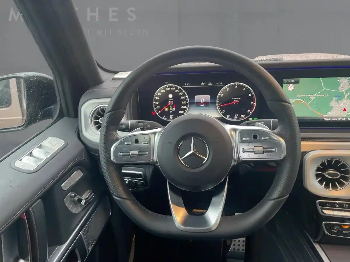 Mercedes-Benz G 500