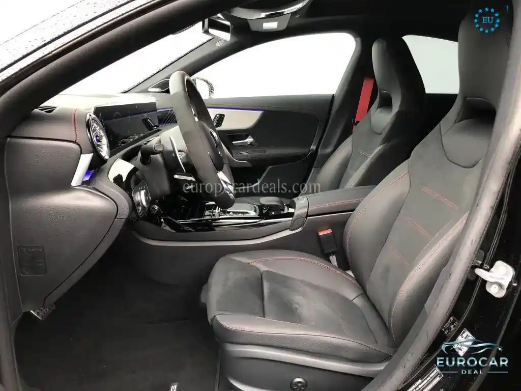 Mercedes-Benz CLA 45 AMG