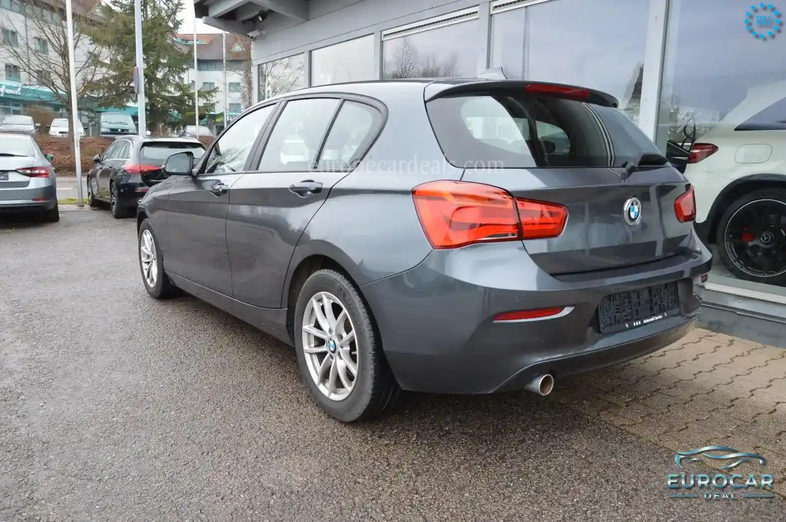 BMW 118