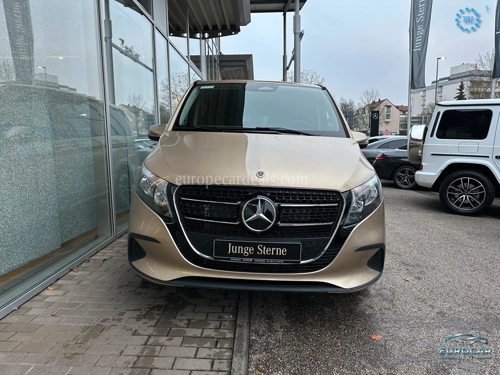 Mercedes-Benz V 220