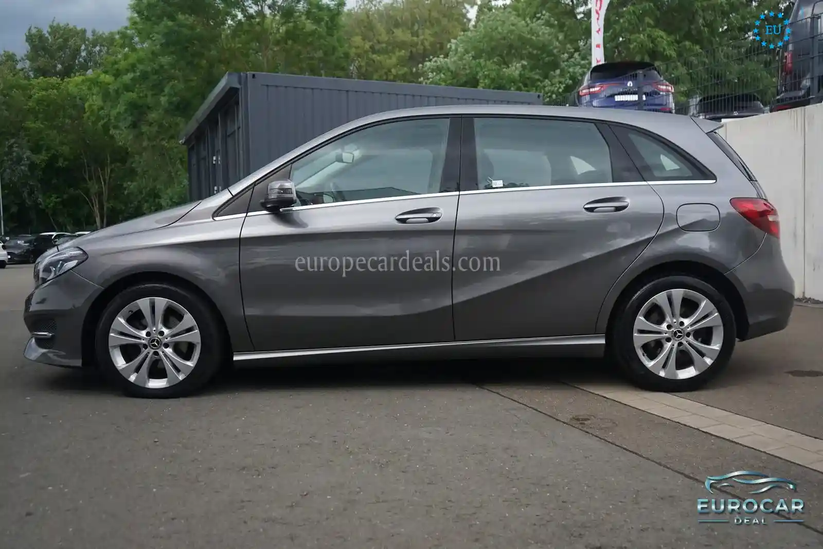 Mercedes-Benz B 200