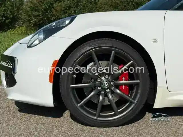 Alfa Romeo 4C