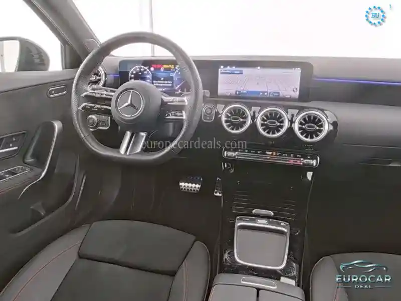Mercedes-Benz A 220