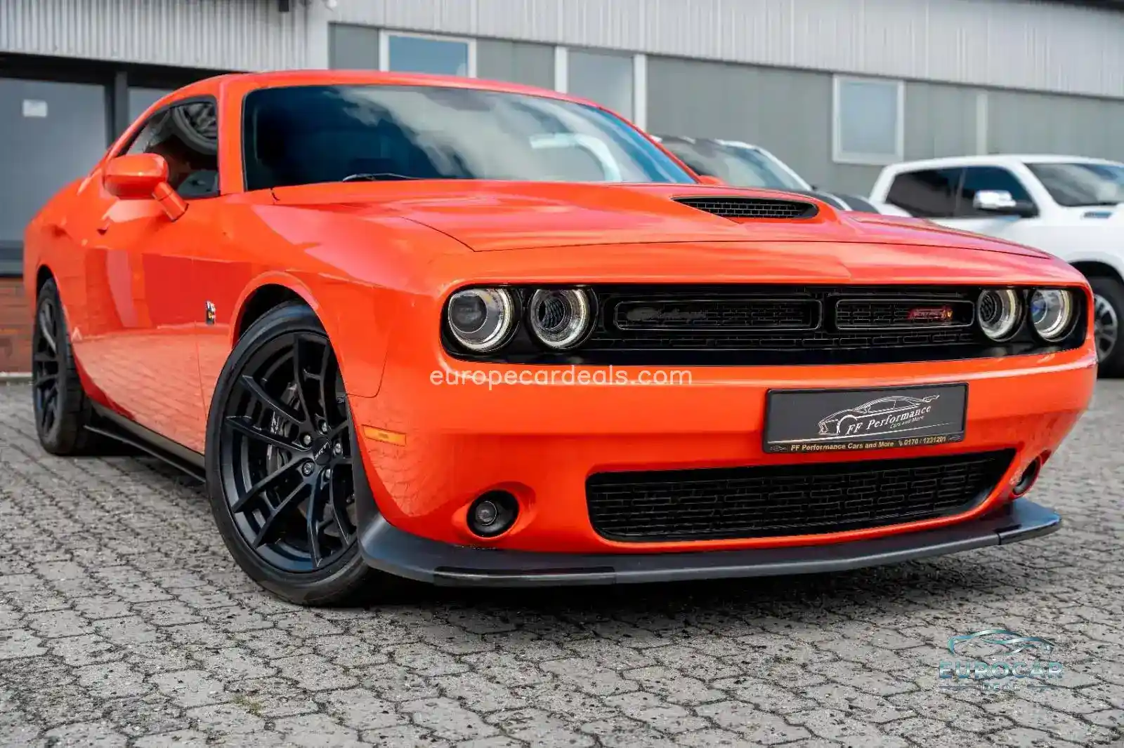 Dodge Challenger