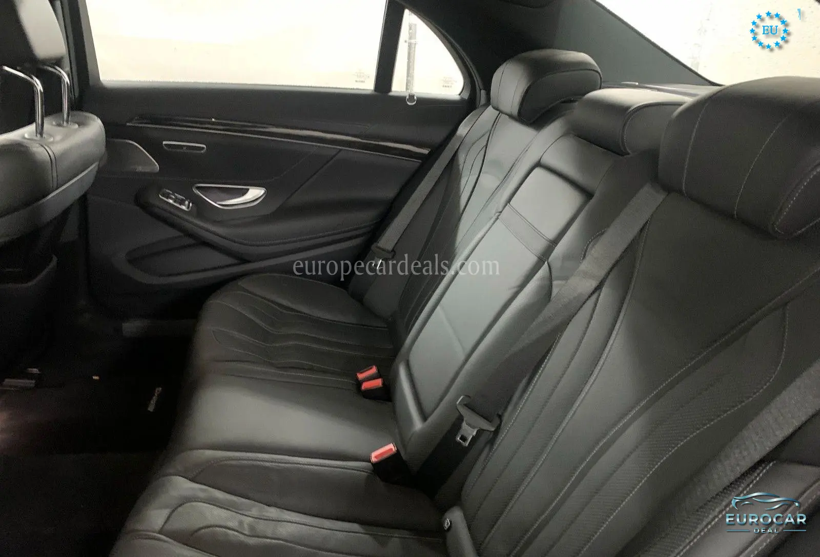 Mercedes-Benz S 560