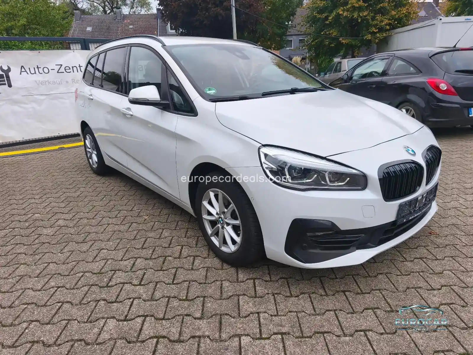 BMW 218