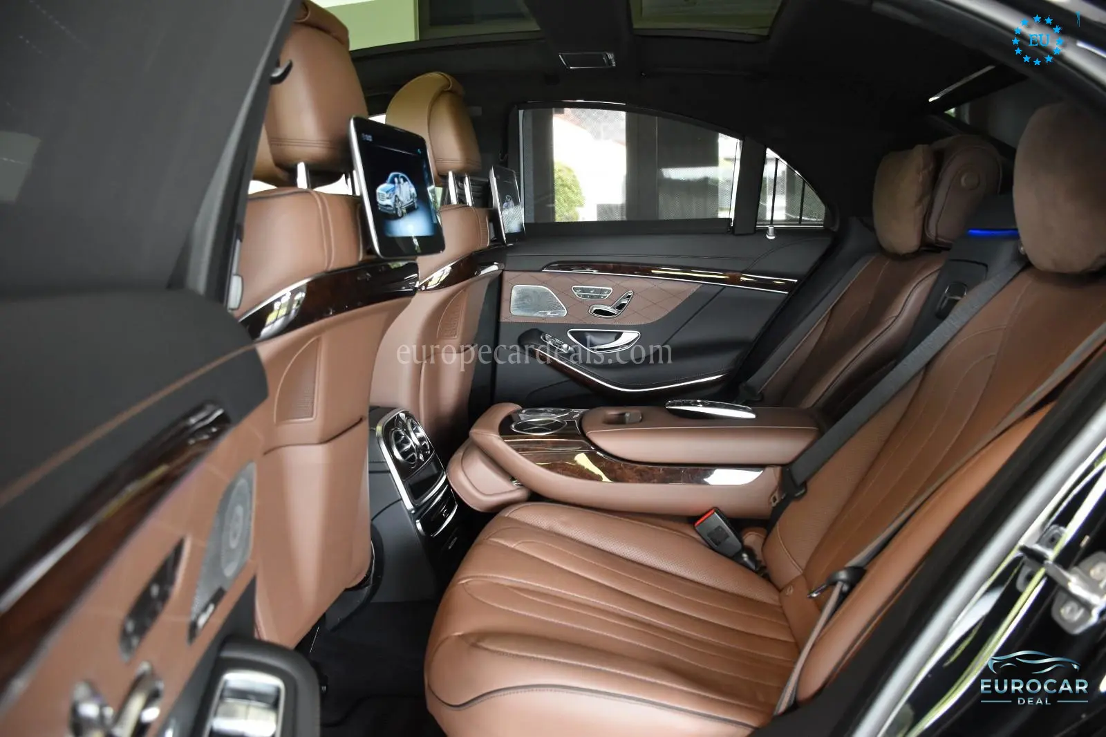 Mercedes-Benz S 560