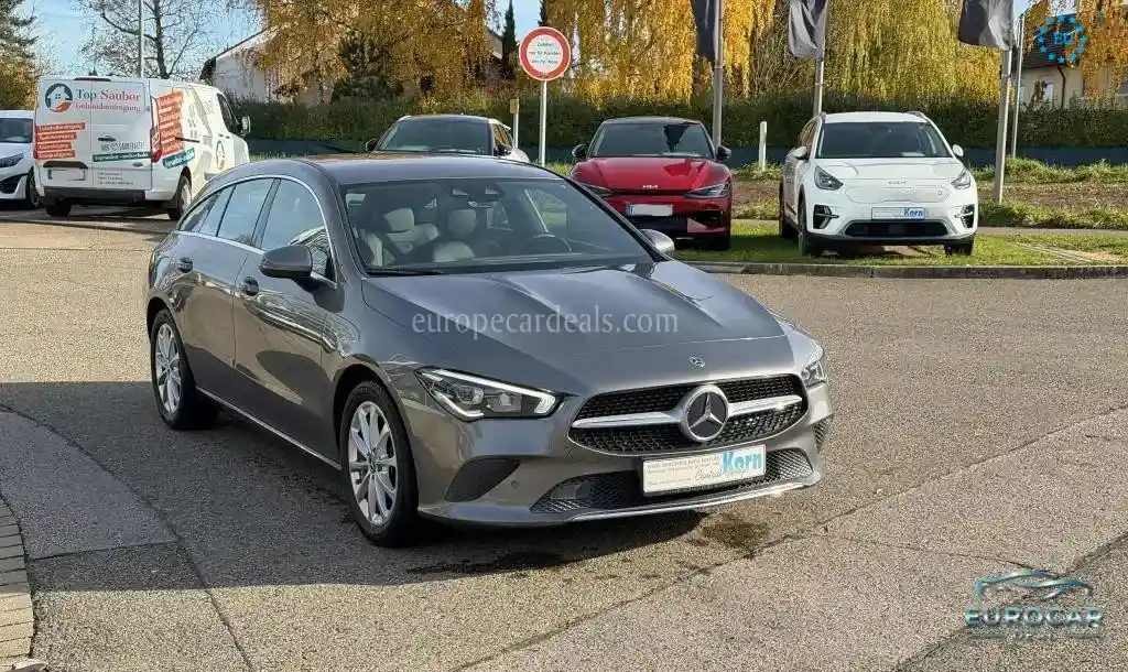 Mercedes-Benz CLA 180 Shooting Brake