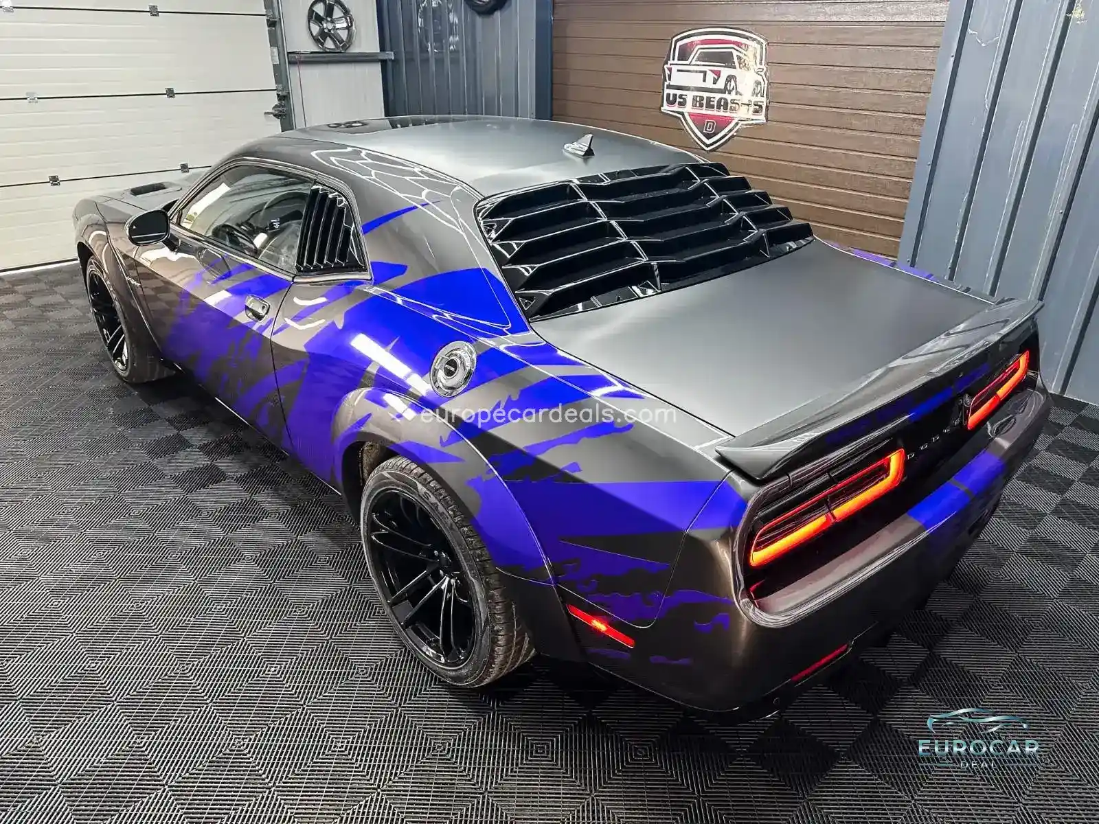 Dodge Challenger