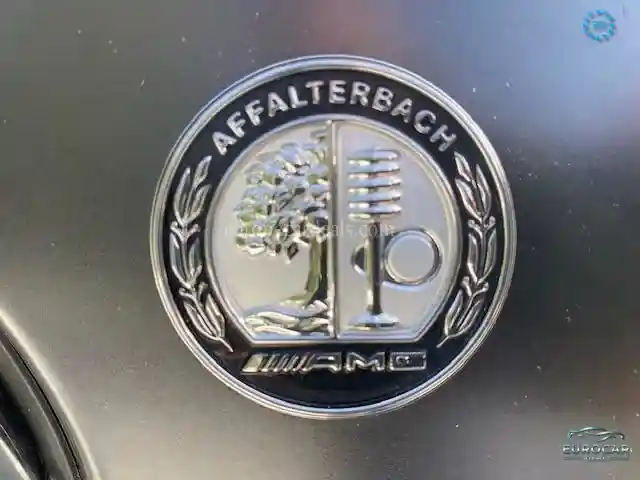 Mercedes-Benz E 63 AMG