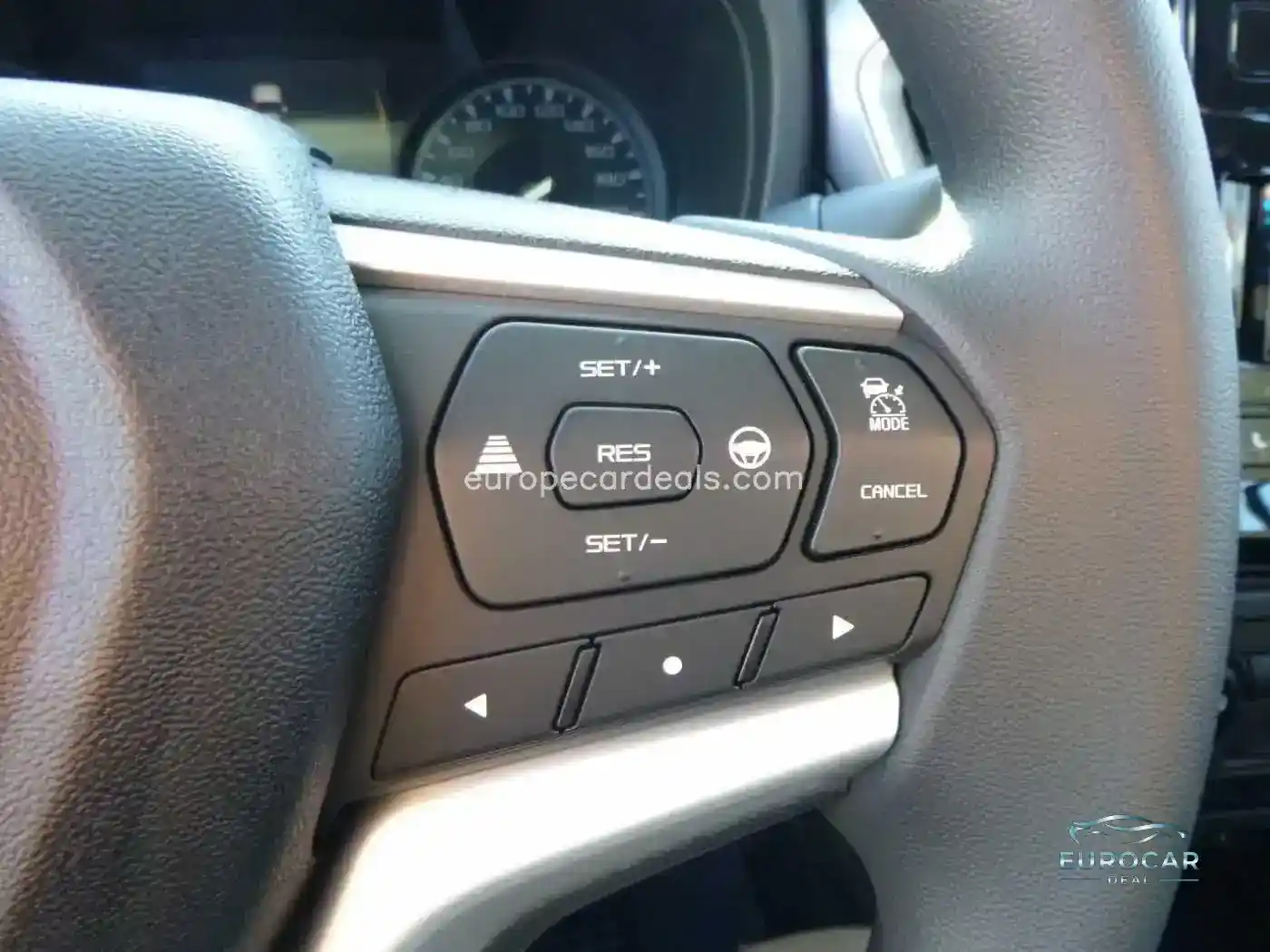 Double Cab LS 4WD Automatik