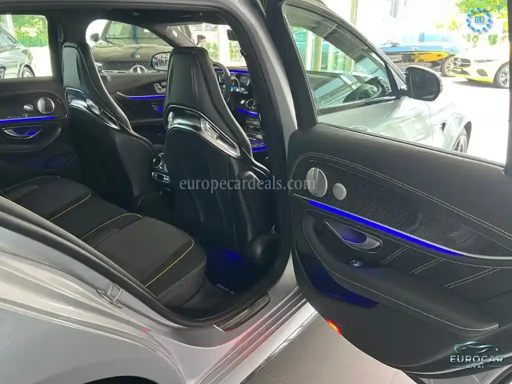 Mercedes-Benz E 63 AMG