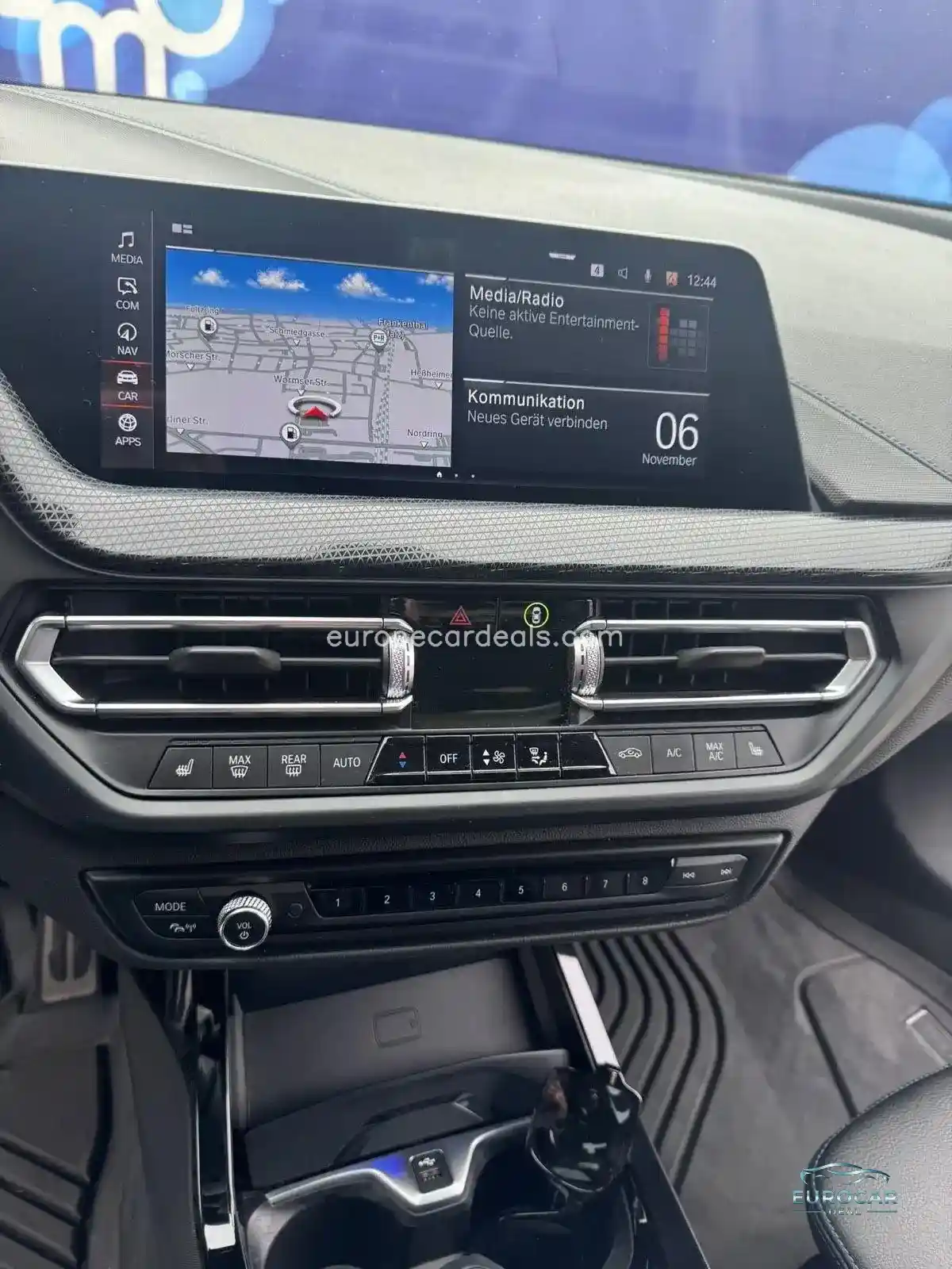 BMW 220