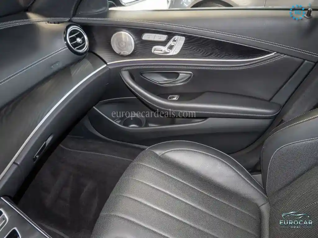 Mercedes-Benz E 400