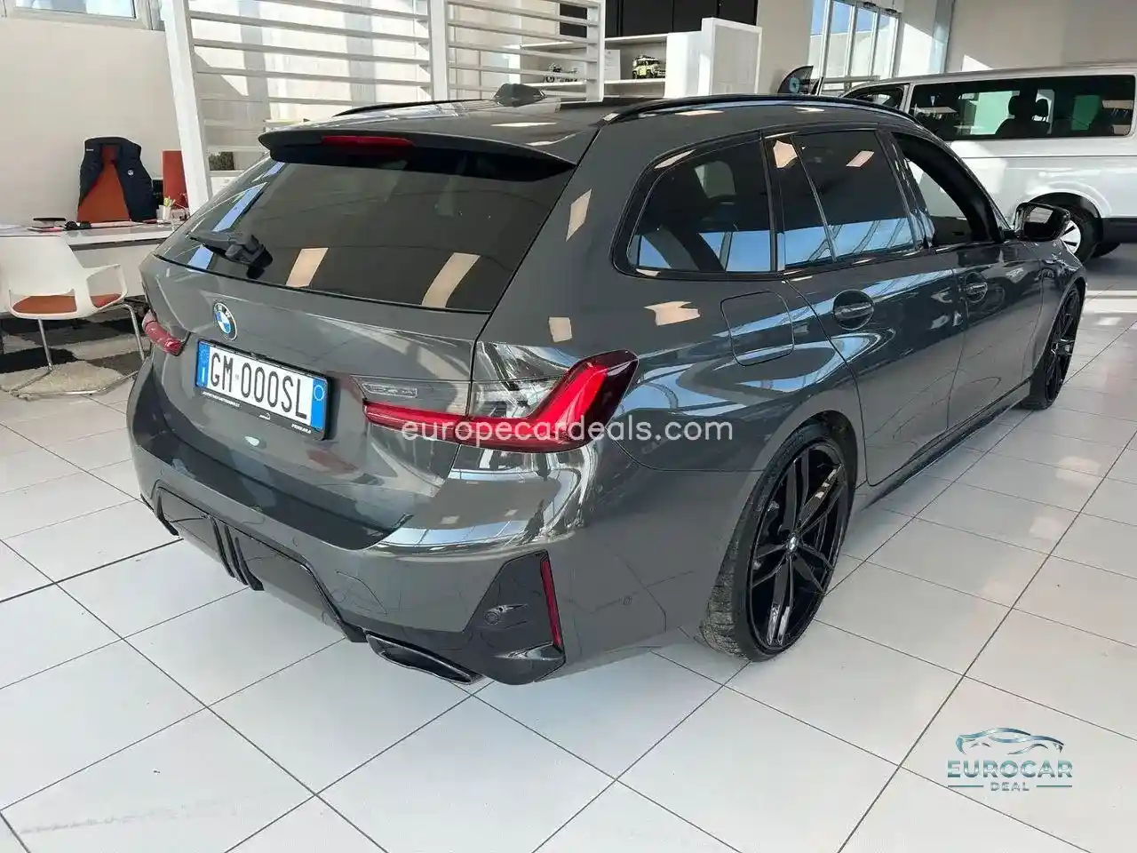 BMW 330
