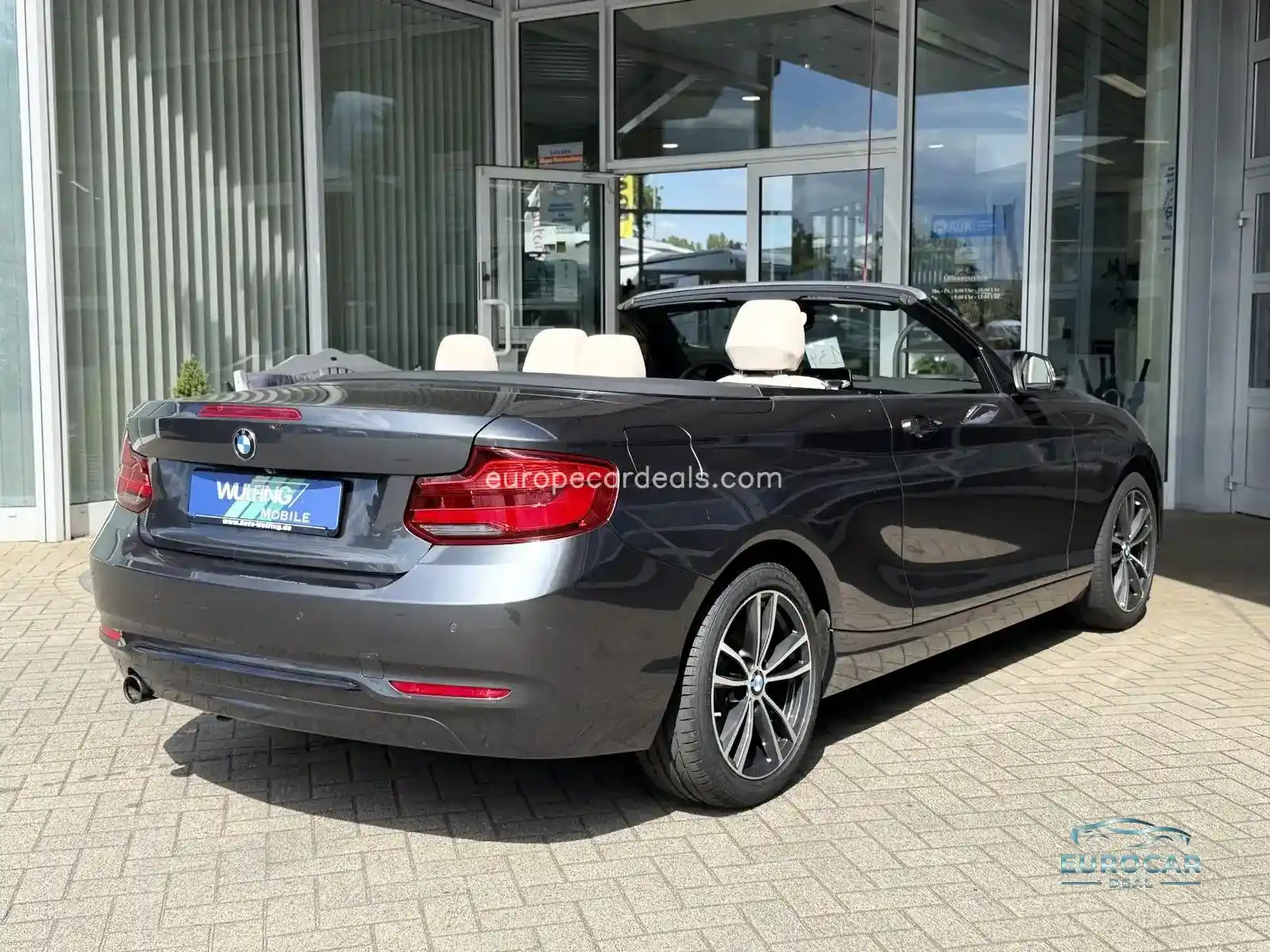 BMW 218