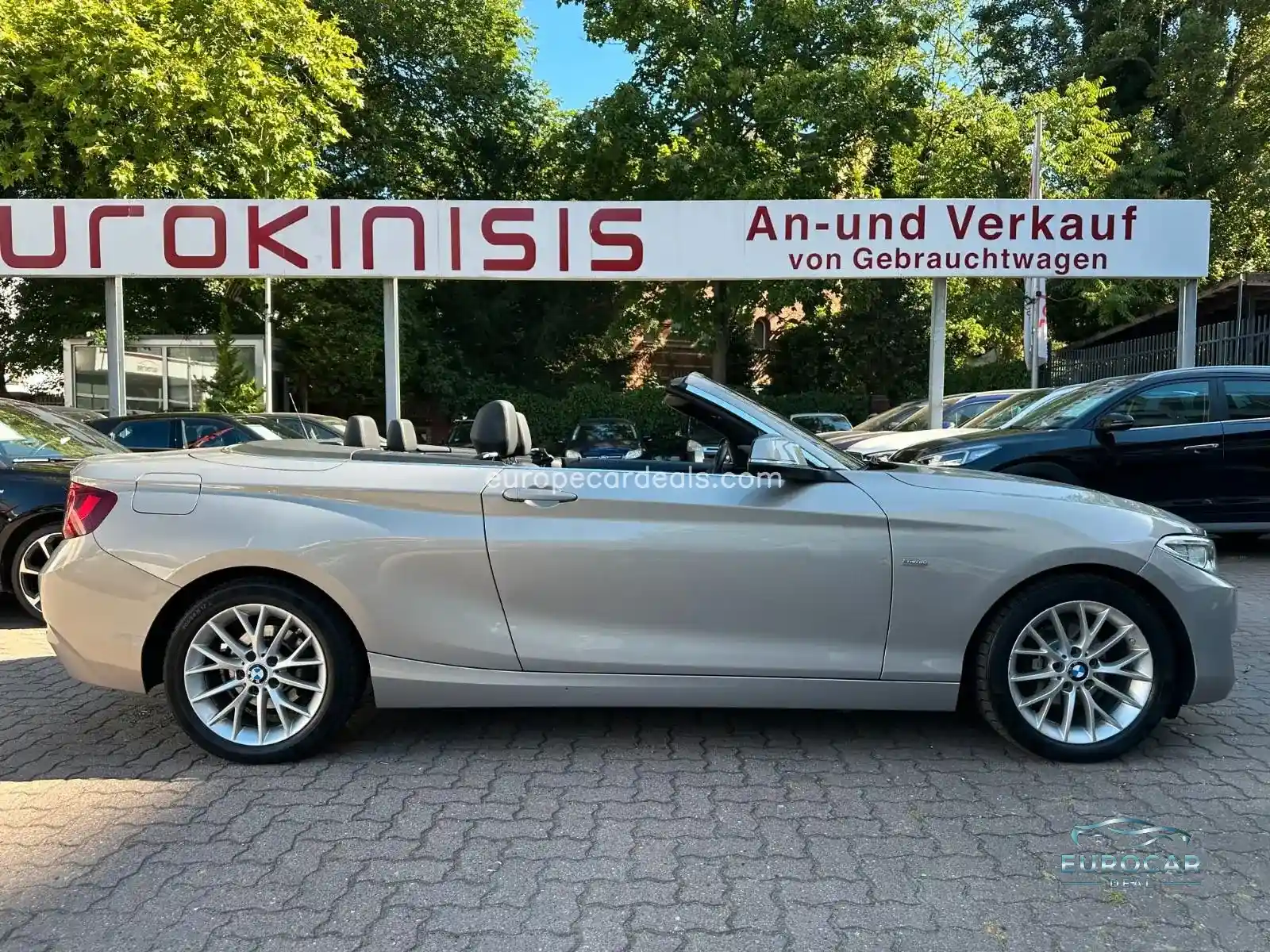 BMW 218