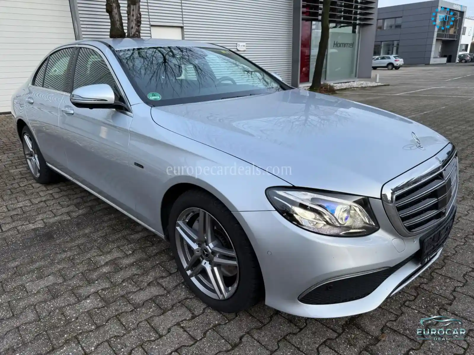 Mercedes-Benz E 300